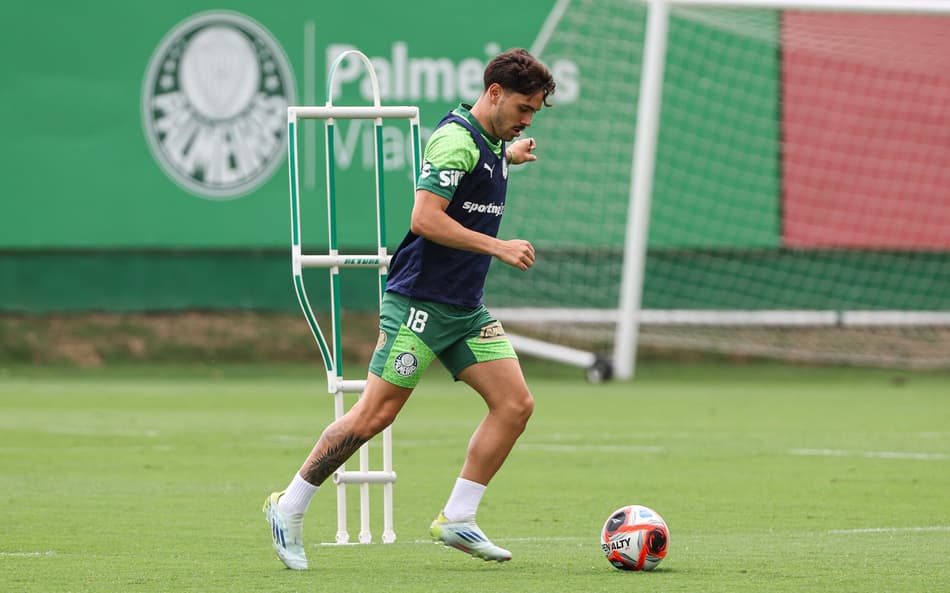 Palmeiras vive expectativa pelo retorno de Maurício para final do Paulistão