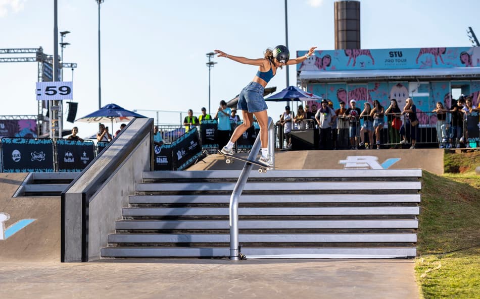 Rayssa Leal brilha e conquista o STU Pro em Porto Alegre