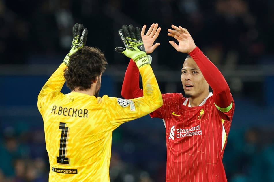 Van Dijk e Alisson pelo Liverpool