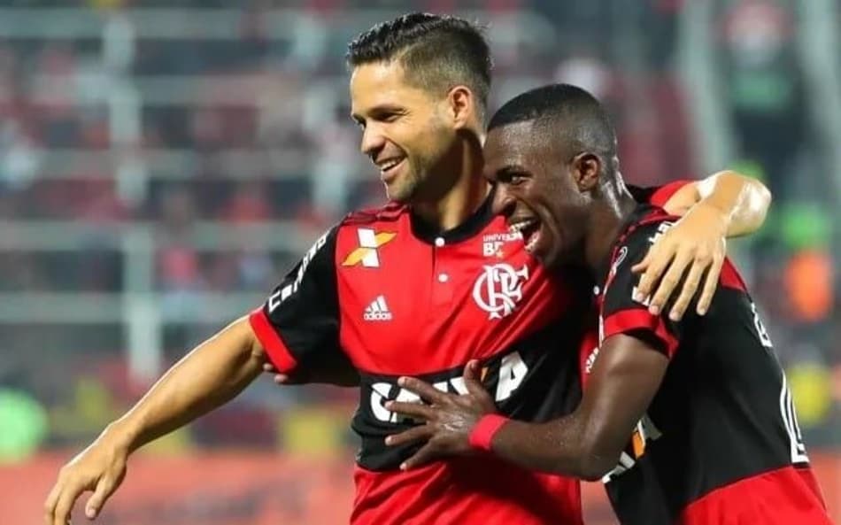 Ídolo do Flamengo, Diego Ribas realiza jogo de despedida; veja onde assistir