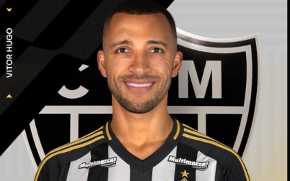 Atlético-MG confirma contratação de zagueiro Vitor Hugo