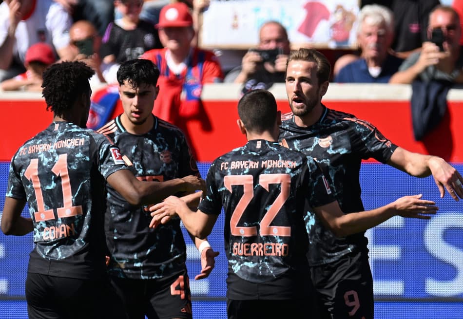 AFP__20250419__42UE8CU__v1__HighRes__FblGerBundesligaHeidenheimBayernMunich-scaled-aspect-ratio-232-160