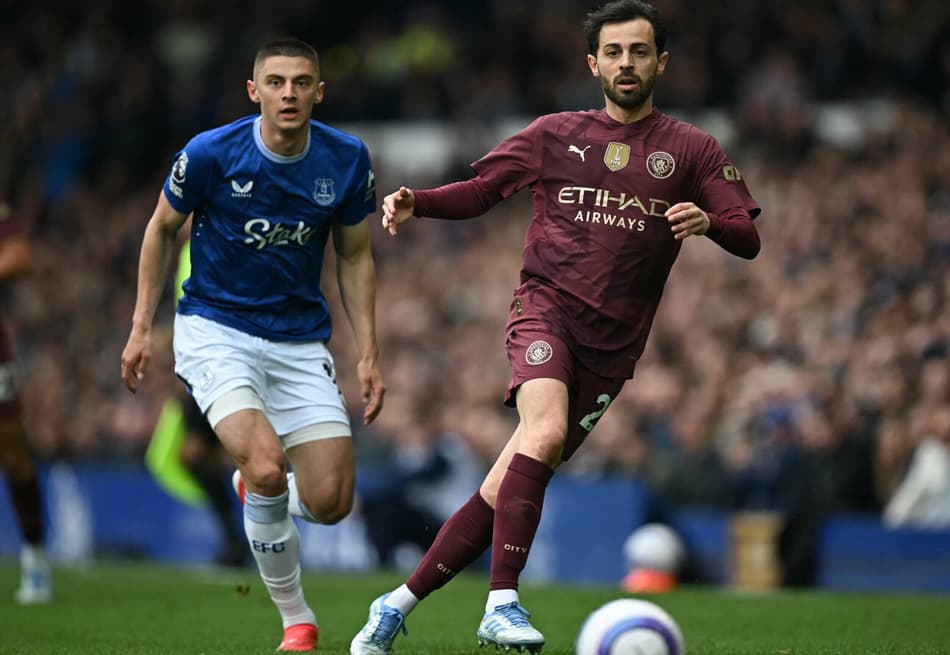 AFP__20250419__42UJ2QA__v1__HighRes__FblEngPrEvertonManCity-scaled-aspect-ratio-232-160