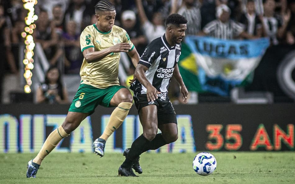 Ceará em partida contra o Palmeiras, pela Copa do Brasil de 2025 (Foto: Felipe Santos/Ceará SC)