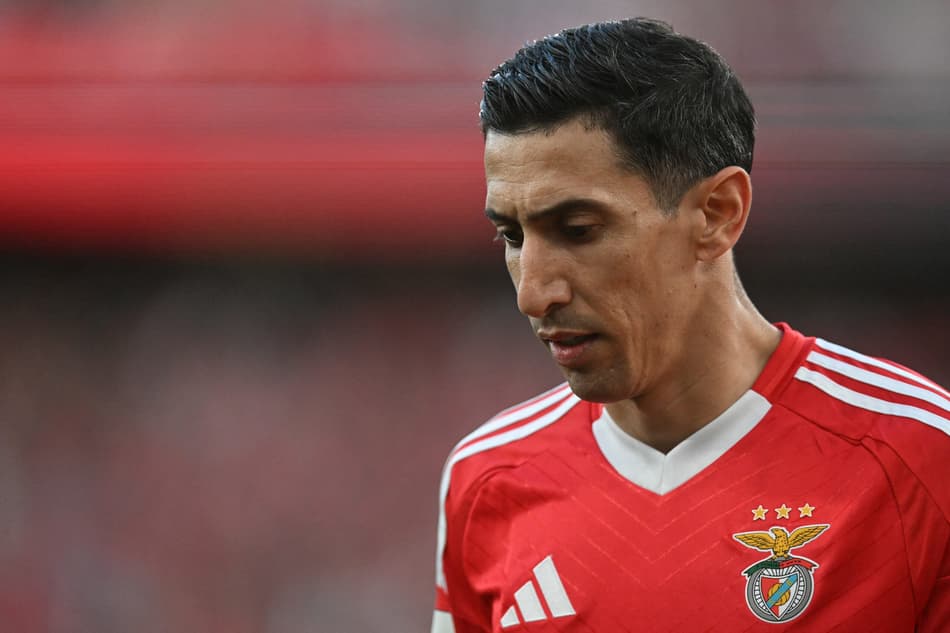 Di María em ação pelo Benfica na temporada