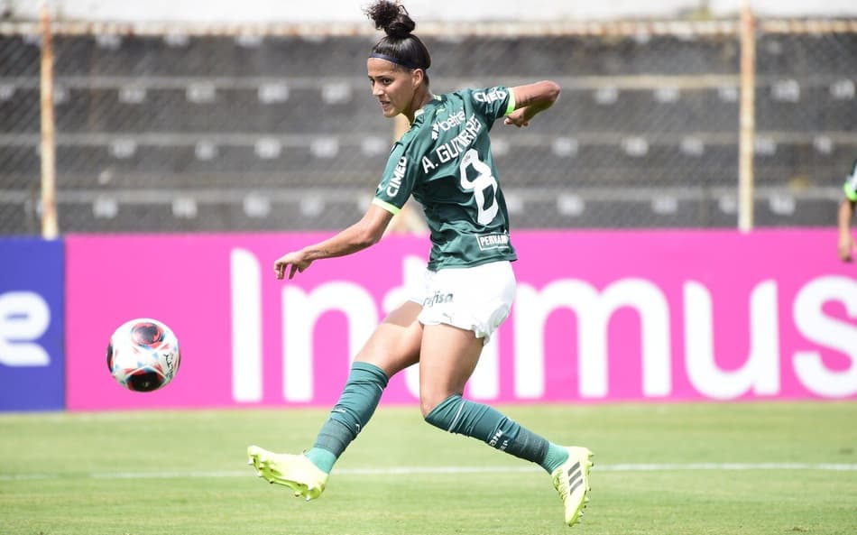 amanda_gutierres_palmeiras