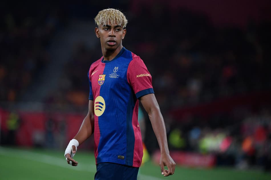 Barcelona - Lamine Yamal
