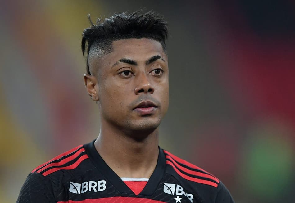 bruno-henrique-flamengo-scaled-aspect-ratio-232-160