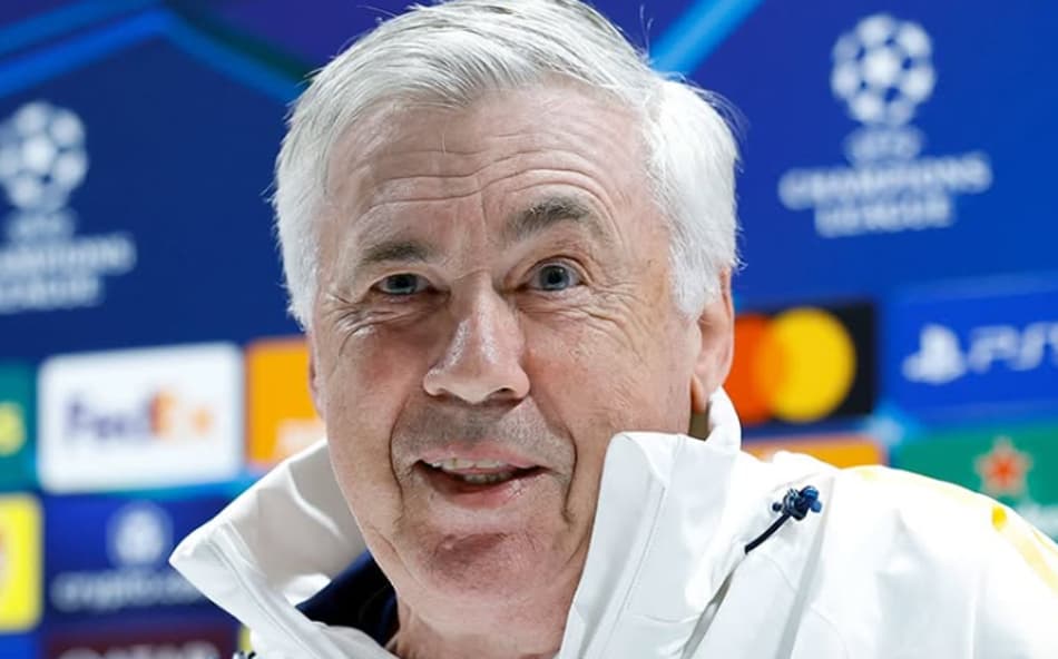 Carlo Ancelotti durante entrevista coletiva do Real Madrid