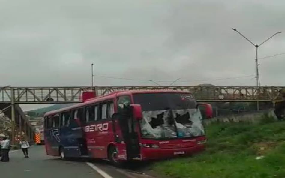 onibus-Mafia-Azul&#8211;aspect-ratio-512-320