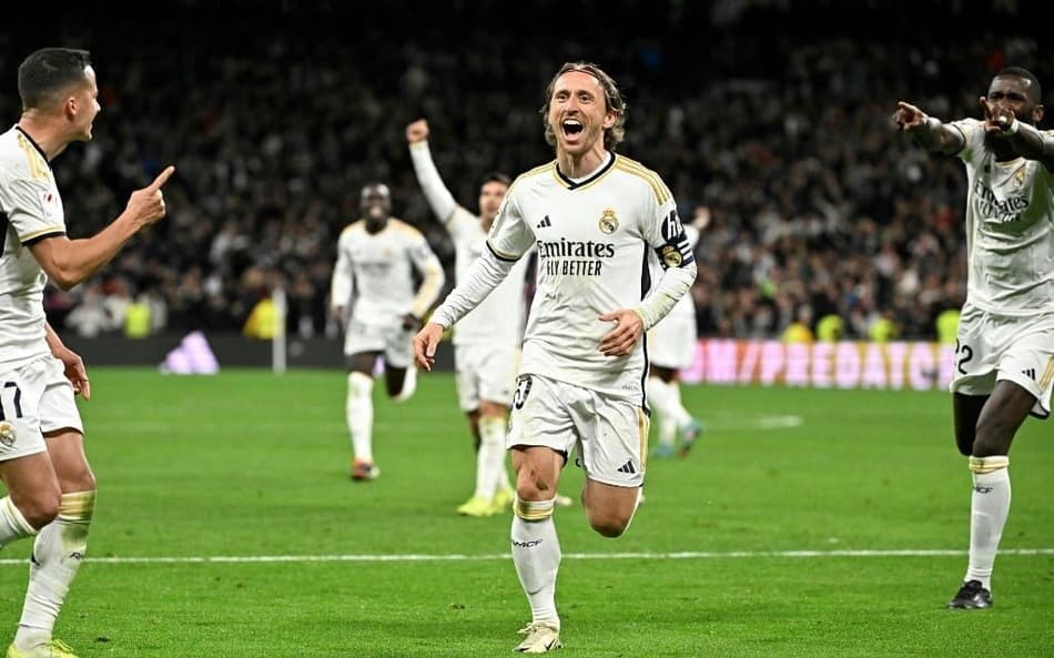 Modric - Real Madrix x Sevilla