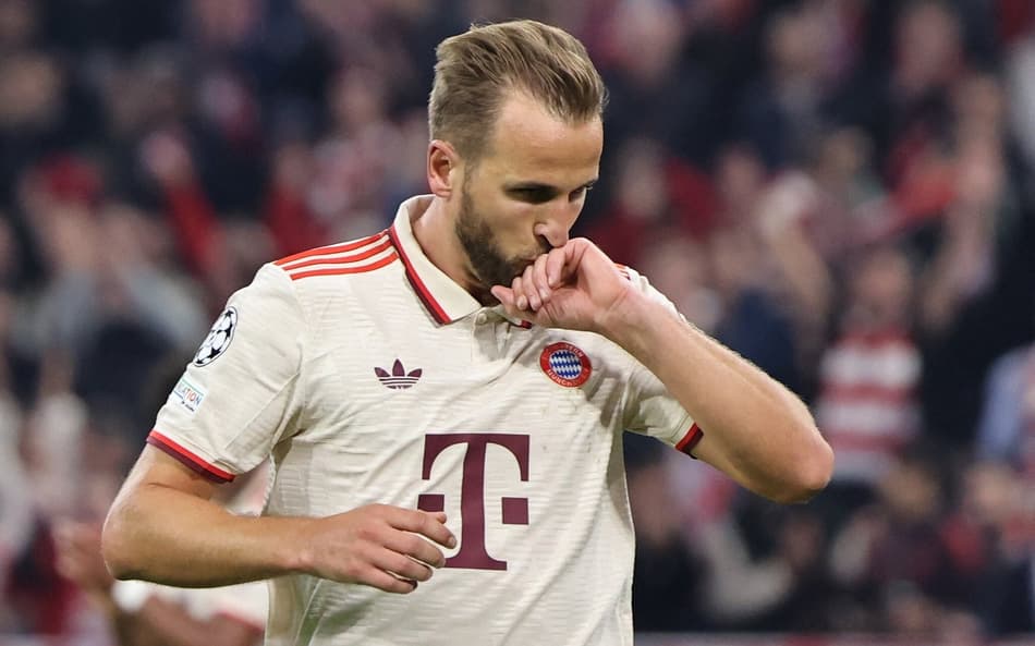 Harry Kane comemora gol pelo Bayern de Munique (Foto: Alexandra Beier/AFP)
