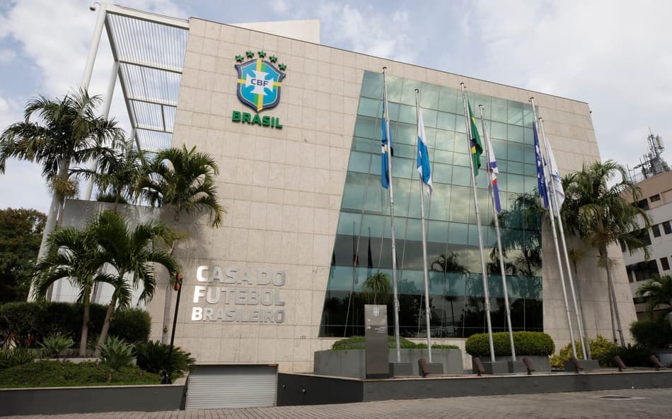 Sede da CBF, janela de transferências contratações reforços