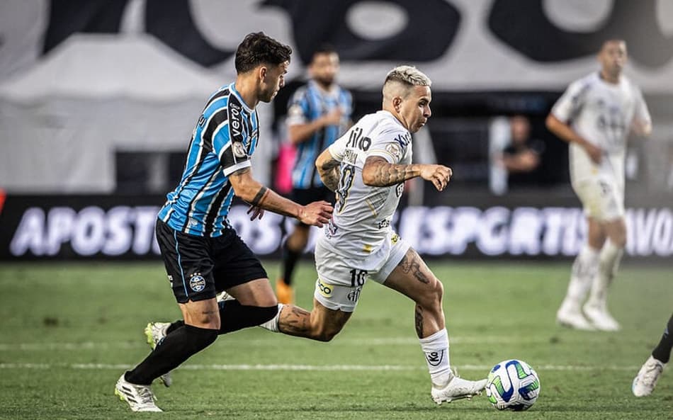 Soteldo, Santos e Grêmio