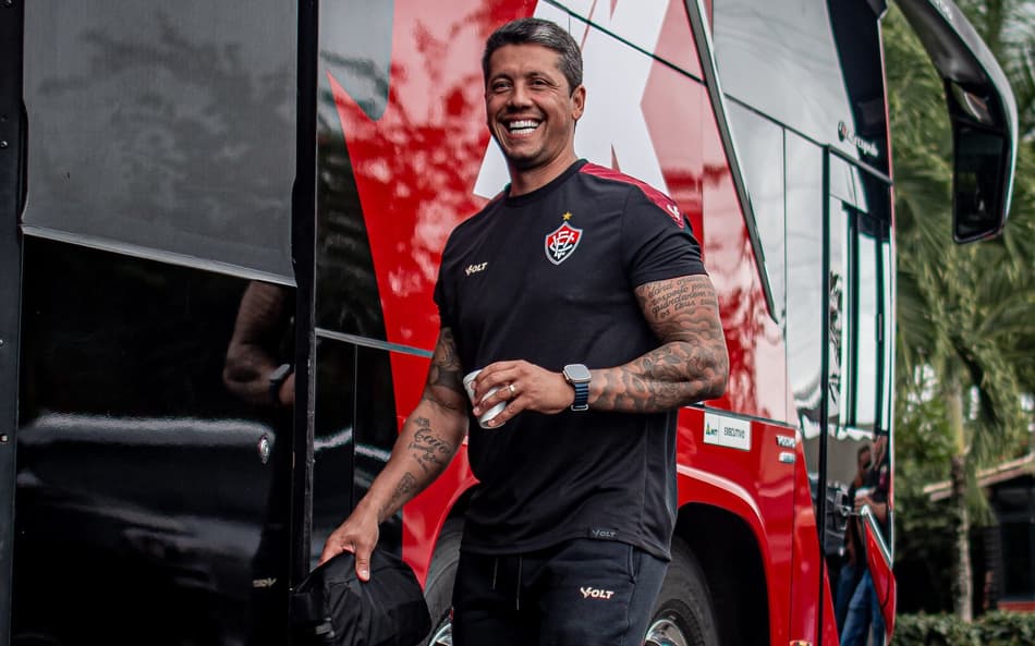 Thiago Carpini antes de jogo pelo Vitória Foto: Victor Ferreira / EC Vitória