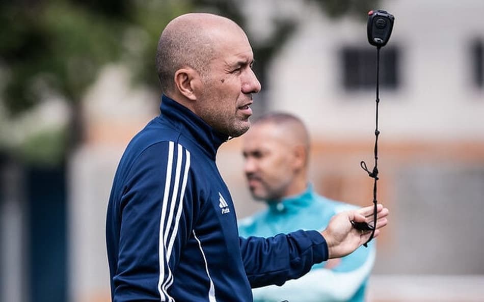 Técnico do Cruzeiro, Leonardo Jardim (Foto: Gustavo Aleixo/Cruzeiro)