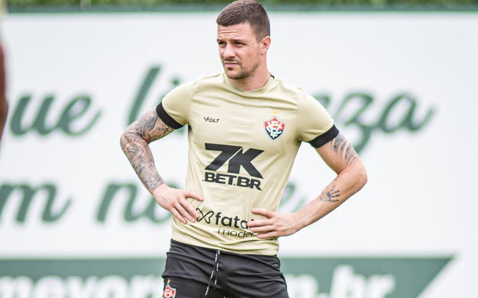 Kayzer em treino do Vitória Foto: Victor Ferreira / EC Vitória