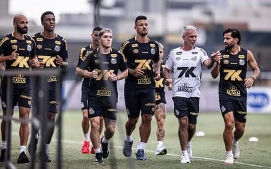 Elenco do Santos no CT Rei Pelé 2025