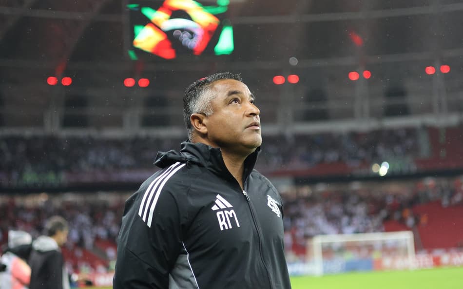 Roger Machado, técnico do Internacional