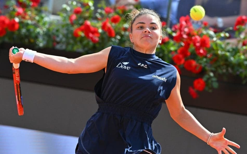 Jasmine Paolini na vitória sobre a americana Peyton Stearns