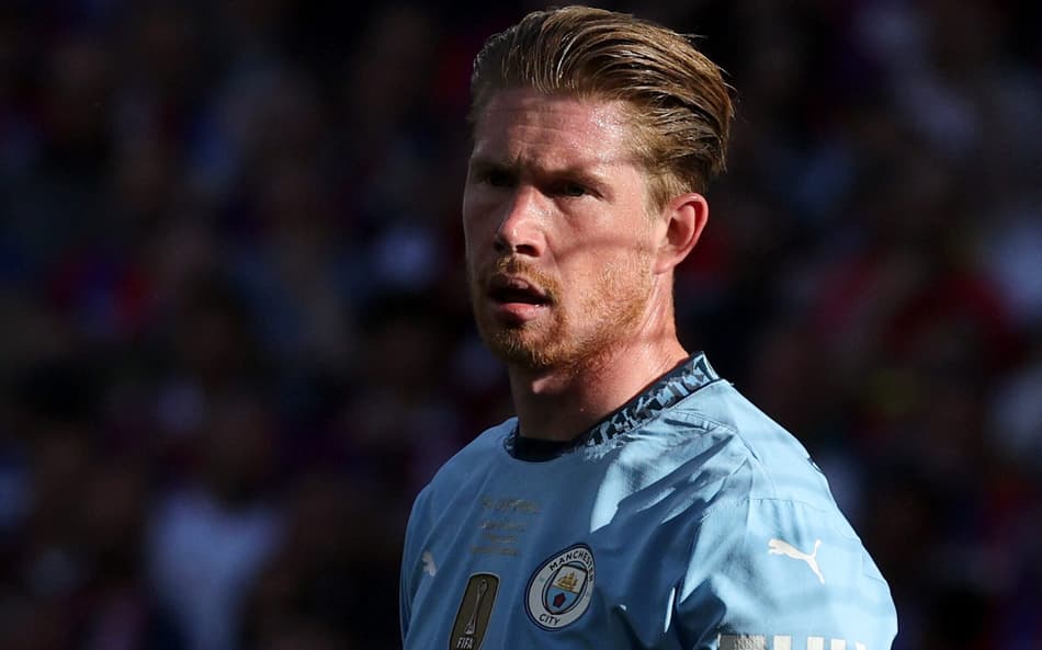 De Bruyne em jogo pelo Manchester City (Foto: Adrian Dennis / AFP)