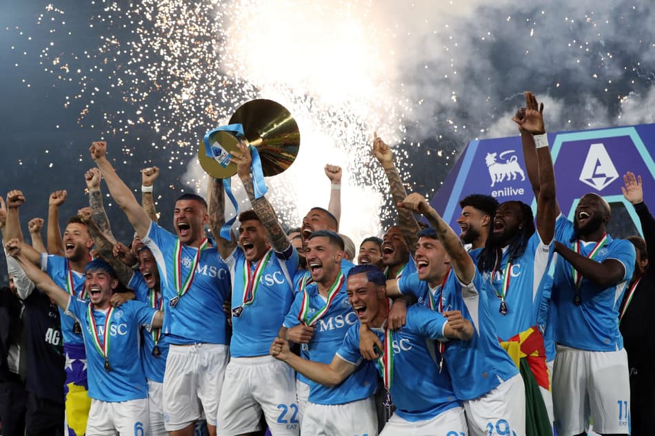 Napoli celebra título italiano