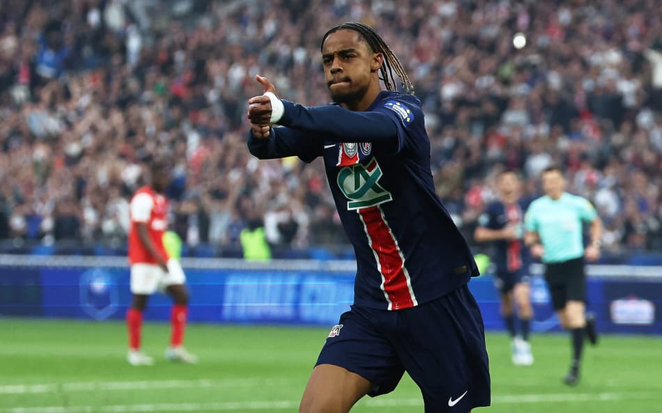 Sem Mbappé, PSG desafia a história em final da Champions contra a Inter