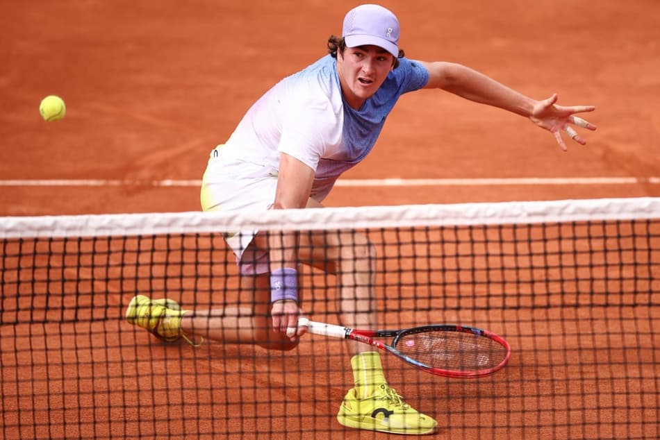 Com João Fonseca, imagens da segunda rodada de Roland Garros