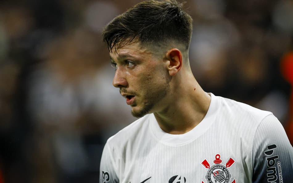Garro voltou ao Corinthians na Sul-Americana (Foto: Marco Miatelo/AGIF)