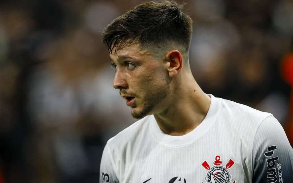 Garro voltou ao Corinthians na Sul-Americana (Foto: Marco Miatelo/AGIF)