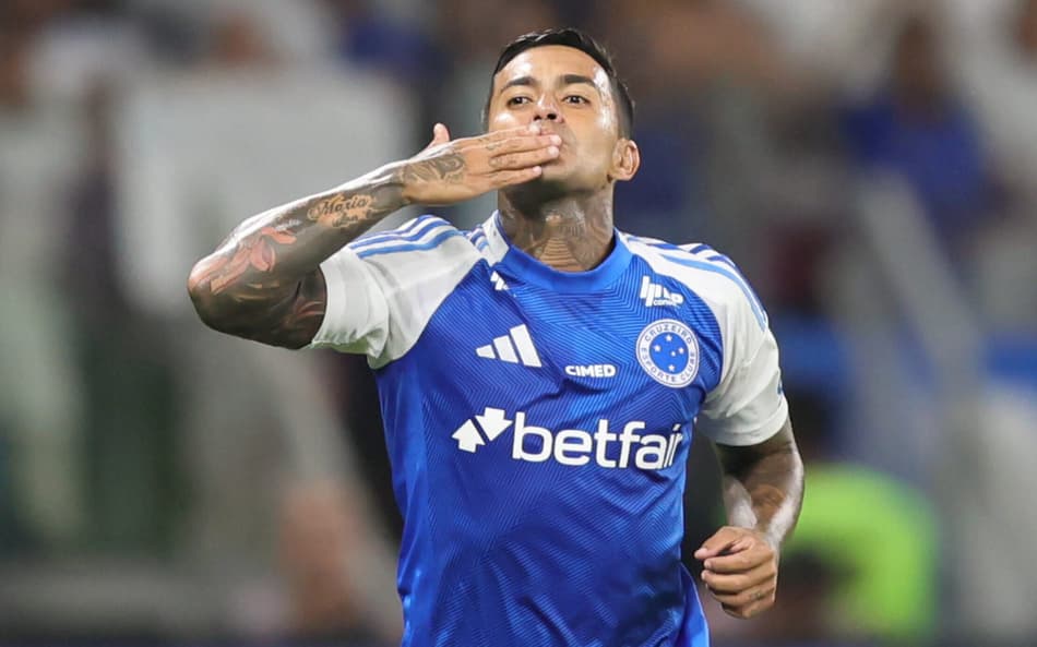 Permanência de Dudu no Cruzeiro está cada vez mais difícil