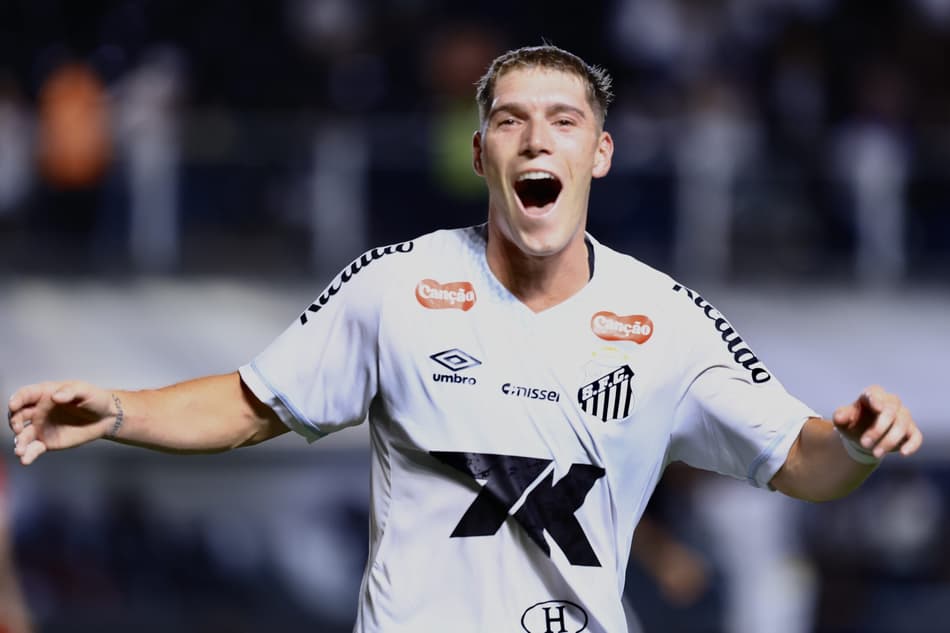Rollheiser primeiro gol no Santos