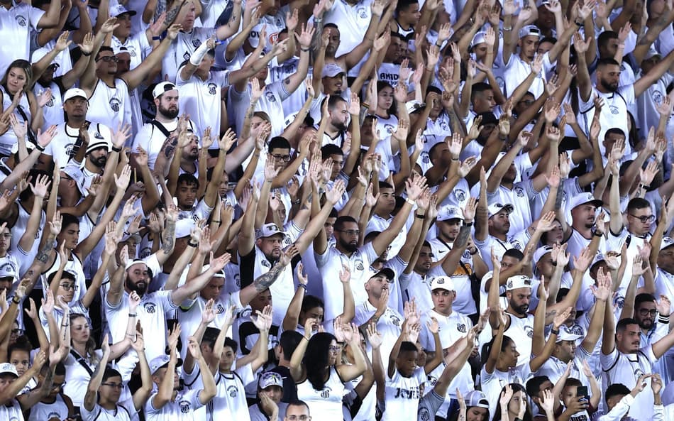 Torcida do Santos, na Vila Belmiro