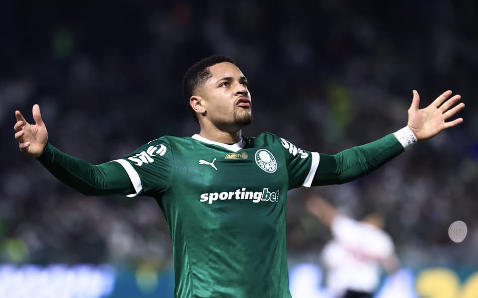 Vitor Roque, centroavante do Palmeiras