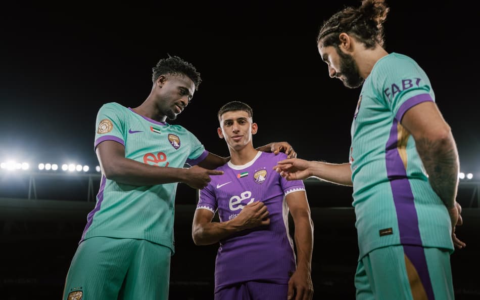 Novo uniforme do Al Ain (Foto: Reprodução/X)