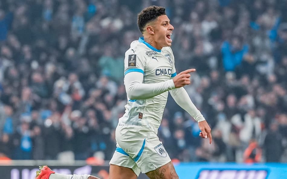 Alvo de Bayern e Inter de Milão, Luis Henrique comemora gol pelo Olympique Marseille