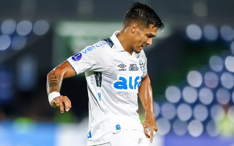 Arezo em jogo do Grêmio pela Copa Sul-Americana. (Foto: Lucas Uebel/Grêmio FBPA)