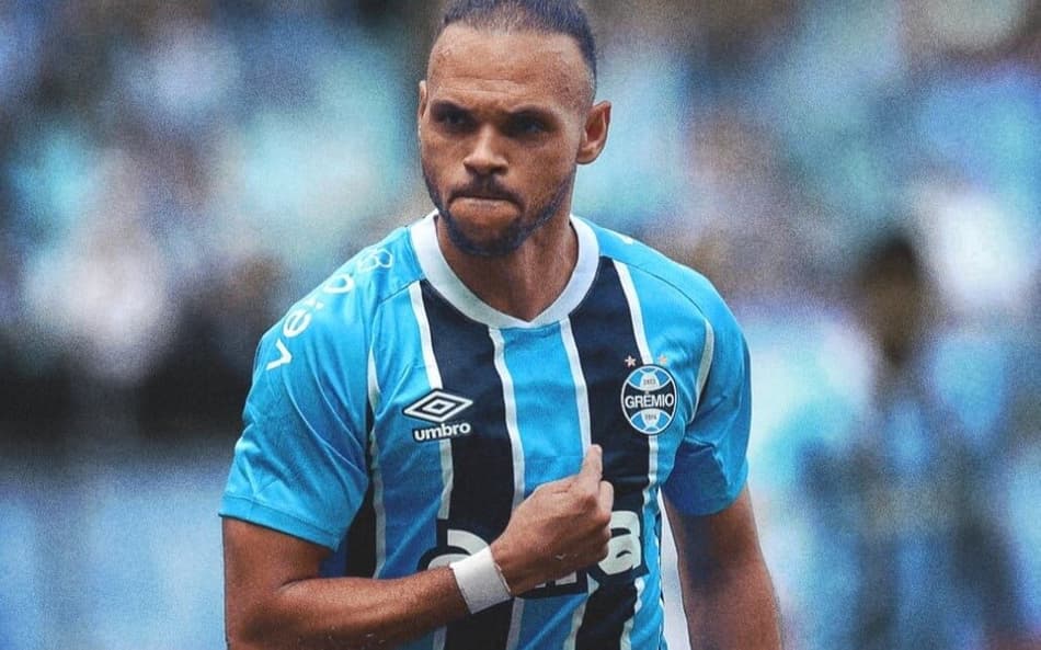 Braithwaite comemora o gol da vitória do Grêmio sobre o Bahia. (Foto: Lucas Uebel/Grêmio FBPA)