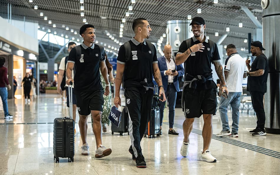 Ceará embarcou para enfrentar o Palmeiras (Foto: Gabriel Silva/Ceará SC)
