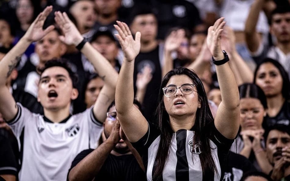 Torcida do Ceará na Arena Castelão (Foto: Gabriel Silva/Ceará SC)