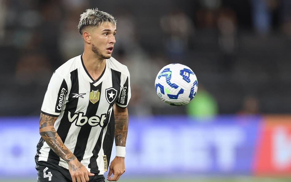 Mateo Ponte valoriza atuação e projeta ano histórico no Botafogo