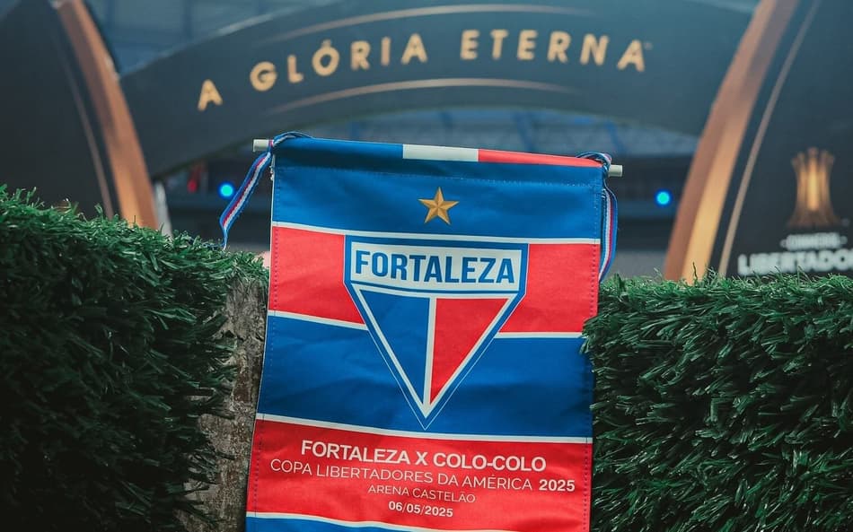 Fortaleza enfrenta o Colo-Colo na Arena Castelão (Foto: Mateus Lotif/Fortaleza EC)