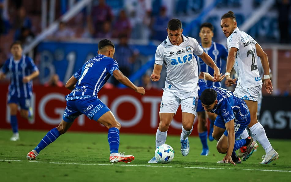 Godoy Cruz e Grêmio empataram em 2 a 2 na Argentina. (Foto: Lucas Uebel/Grêmio FBPA)