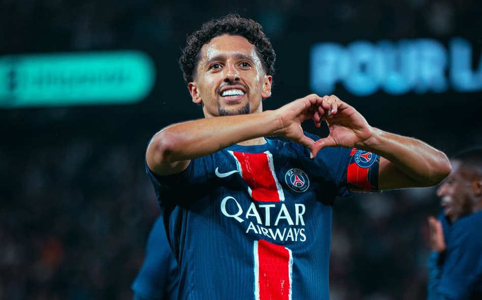 Marquinhos celebra gol do PSG contra o Auxerre
