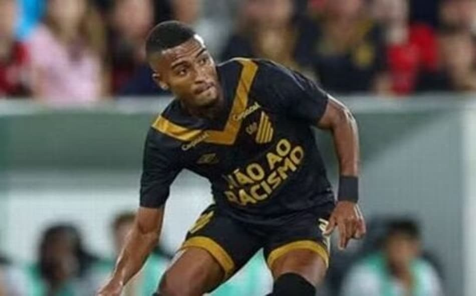 Leozinho Athletico