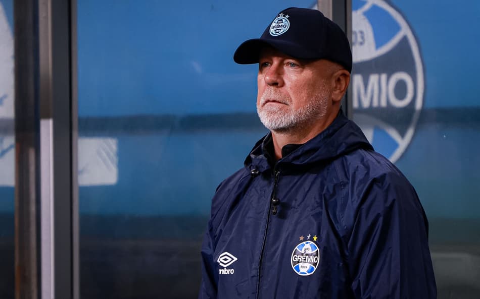 Mano Menezes, técnico do Grêmio. (Foto: Maxi Franzoi/AGIF)