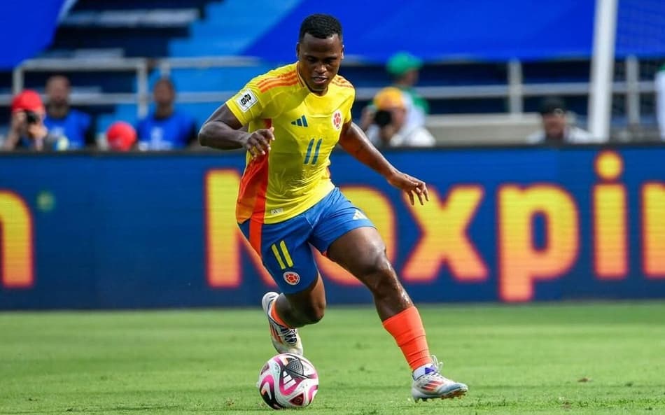 Jhon Arias é convocado pela Colômbia para as eliminatórias da Copa do Mundo de 2026. (Foto: divulgação)