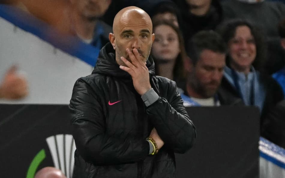 Técnico do Chelsea, Maresca acompanha jogo contra o Légia Varsóvia