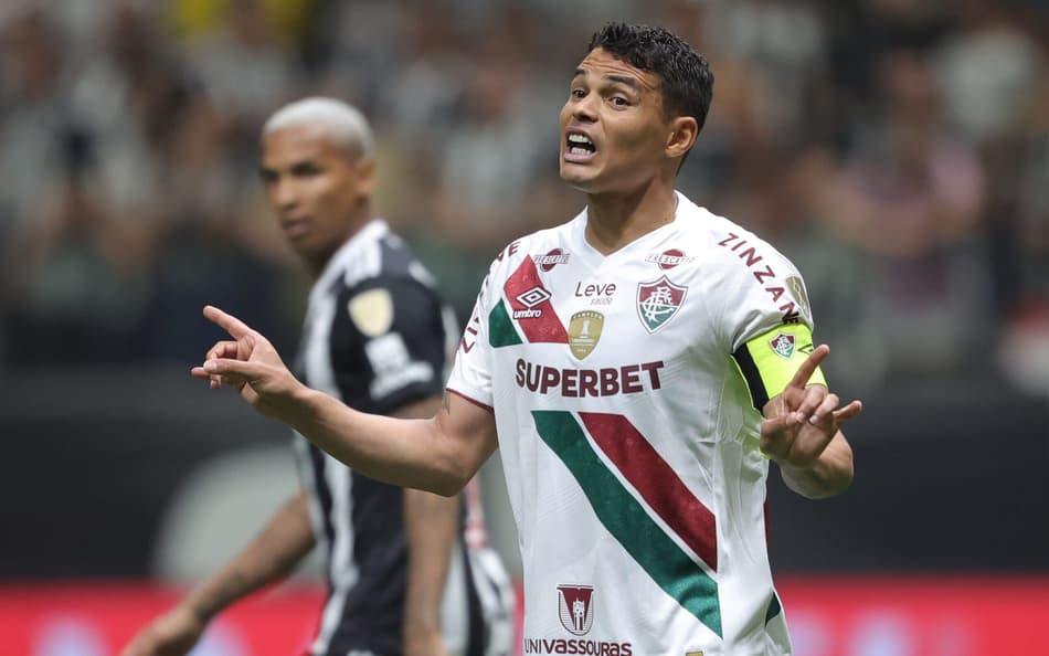 Thiago Silva jogador do Fluminense durante partida contra o Atletico-MG no estadio Arena MRV pelo campeonato Copa Libertadores 2024. Foto: Gilson Lobo/AGIF