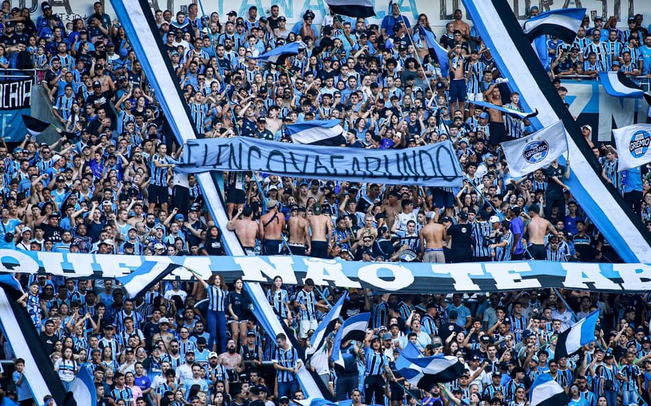 Geral no jogo entre Grêmio e Santos. (Foto: Maxi Franzoi/AGIF)